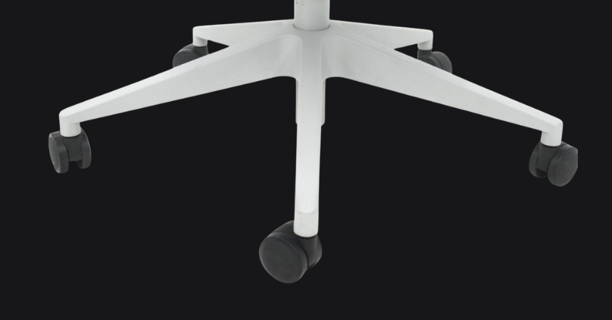 Podstawa 700 mm BIFMA i kółka z poliuretanu fotela VOYAGER